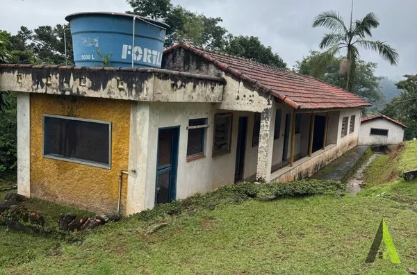 Sitio Com Lago Em São Roque!