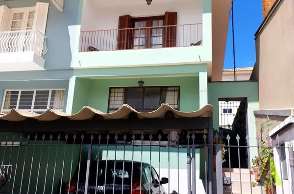 Sobrado em Bairro Nobre! 