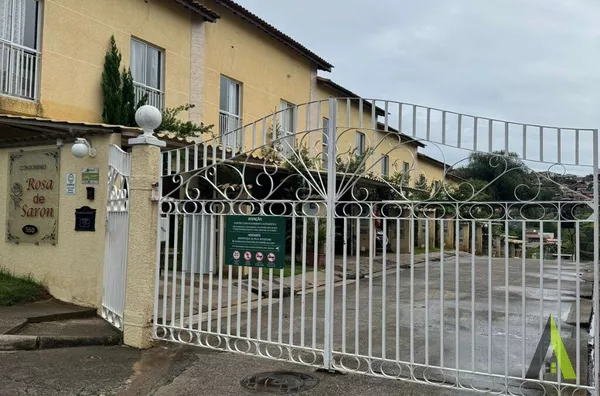 Casa em Condomínio Fechado em Mairinque!