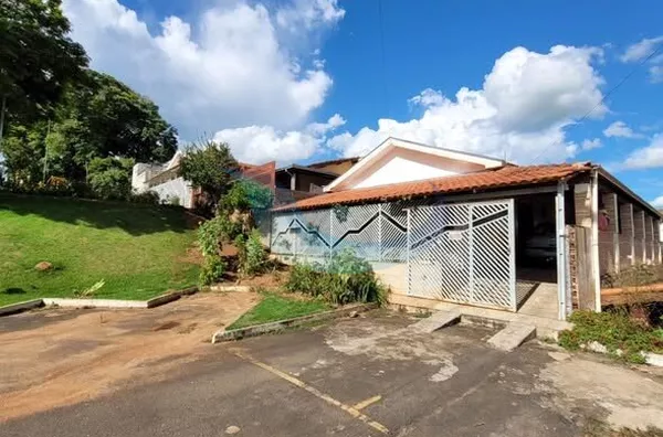 CASA À VENDA PERTO DO CRISTO REDENTOR EM CACONDE/SP