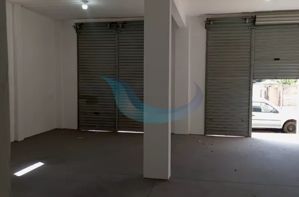 Barracão/ Sala comercial no centro de Caconde/SP - Foto 4