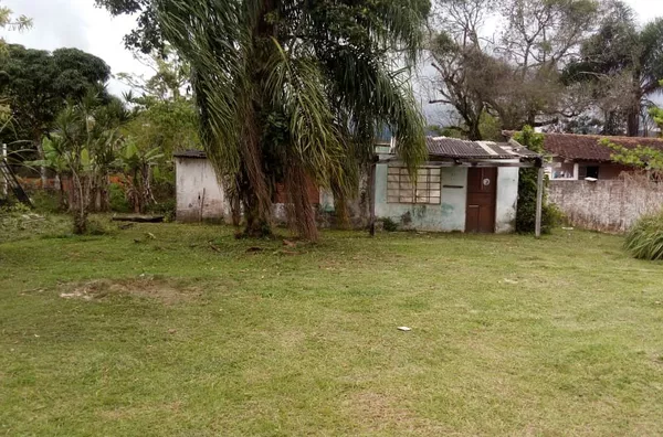 Casa terreo(a) para venda, 1 quarto(s),  , Cananéia