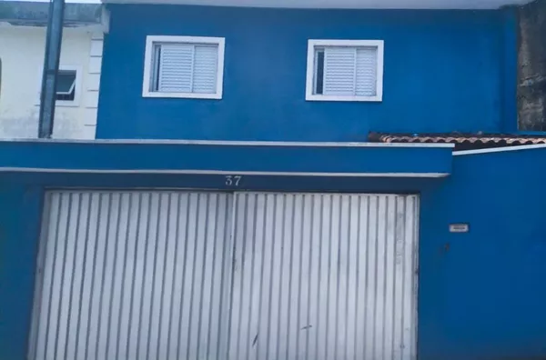 Sobrado normal para locação , 2 quarto(s),  Parque Gerassi, Santo Andre