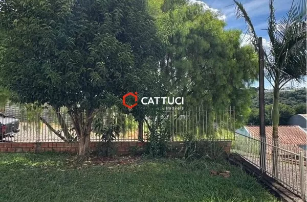 CASA PARA VENDA NO PINHEIRINHO