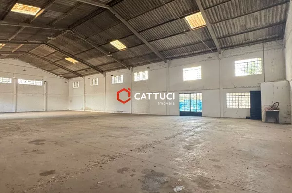 BARRACAO PARA LOCACAO - Bairro Bortot 