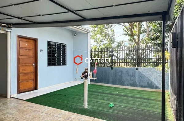 CASA SEMIMOBILIADA PARA VENDA NO FRARON 