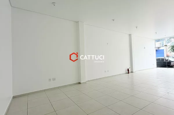 CATTUCI IMOVEIS ALUGA – SALA COMERCIAL NO EDIFICIO IGNESTOMAZI  PIACENTINI 