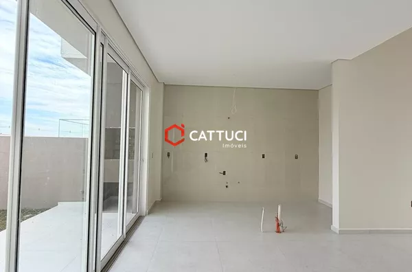 CASA TERREA  COM EXCELENTE PADRÃO A VENDA NO BAIRRO FRARON 