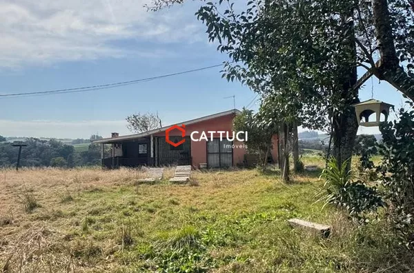 BARRACÃO COM CASA RESIDENCIAL NO RIO PINHEIRO EM MARIÓPOLIS PARA LOCAÇÃO 