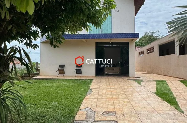 CASA A VENDA NO FRARON 