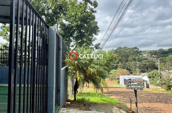 CASA SEMIMOBILIADA PARA VENDA NO FRARON 