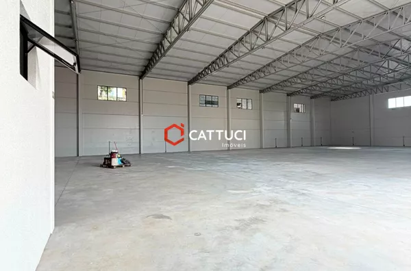 BARRAÇÃO NOVO DISPONIVEL PARA LOCAÇÃO NO BAIRRO BELA VISTA 