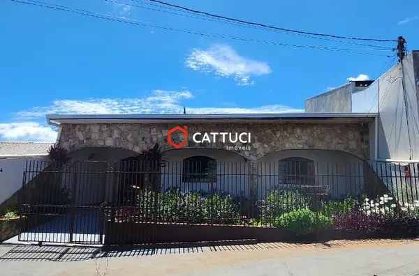 CASA À VENDA NO BAIRRO NOVO HORIZONTE 