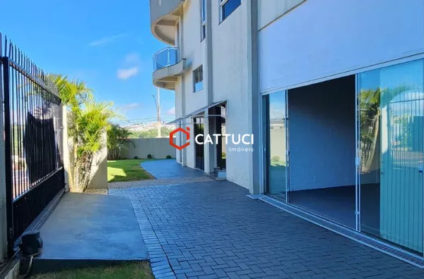SALA COMERCIAL TÉRREA PARA LOCAÇÃO NO PINHEIRINHO