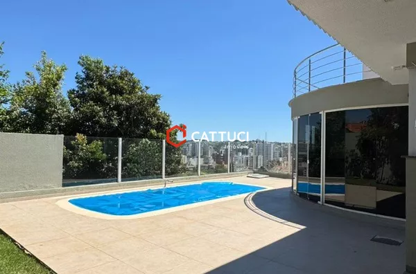 CASA A VENDA NO BAIRRO BANCÁRIOS 