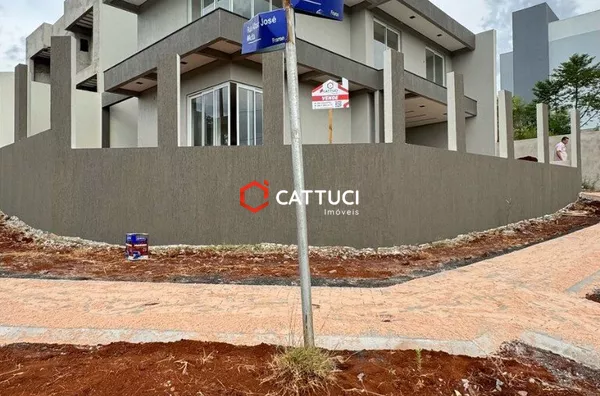SOBRADO DE ESQUINA PARA VENDA NO FRARON