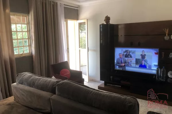 ótima  sobrado com edícula