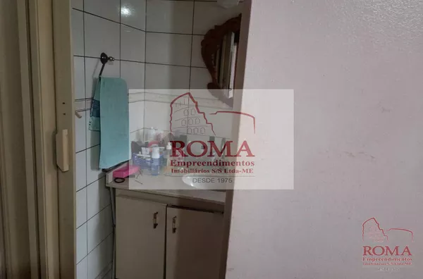 Casa muito bem localizada com 176m² 