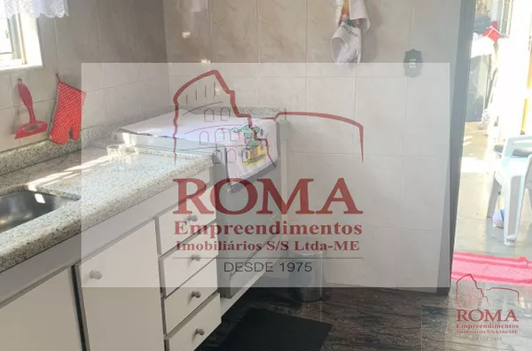 ótima casa com edícula