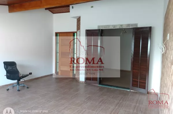 Excelente casa, bem construída
