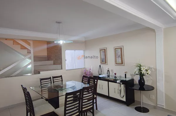 Sobrado para venda, 4 quartos - Vila Nossa Senhora Das Vitórias, Maua