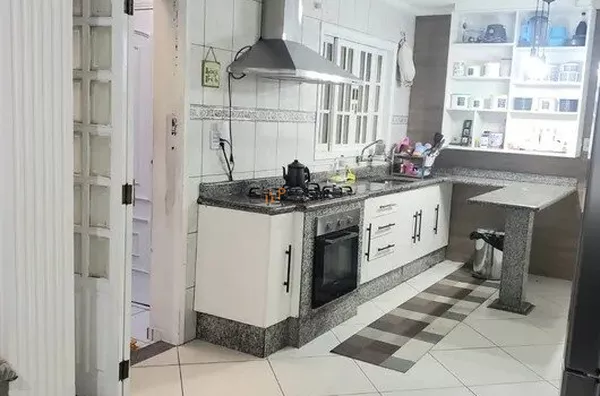 Sobrado para venda, 3 quarto(s),  Parque São Vicente, Maua