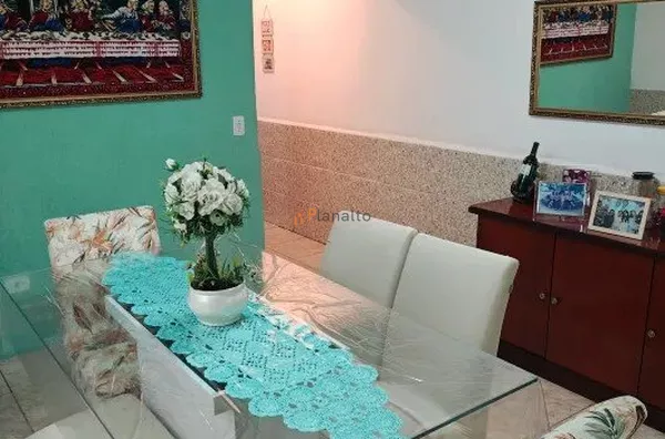 Casa Mobiliada a venda com 3 dormitórios no Jardim Zaira em Mauá