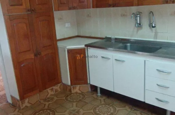 Cozinha com armários