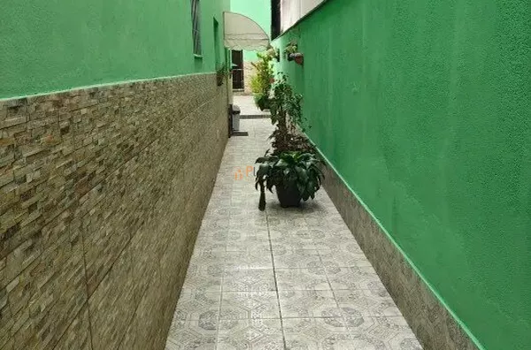 Casa Mobiliada a venda com 3 dormitórios no Jardim Zaira em Mauá