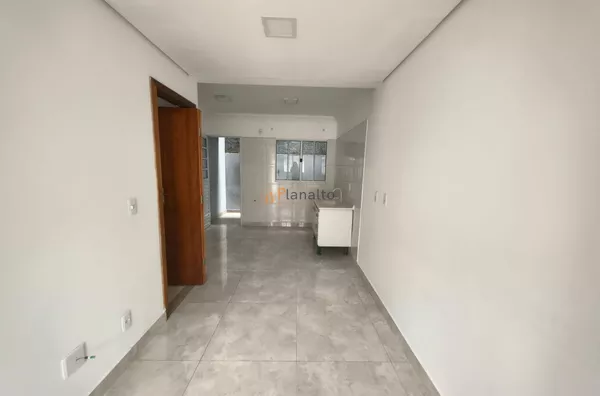 Casa para venda com 2 dormitórios - Jardim Santista, Mauá