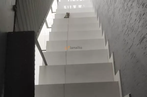 Casa com salão a venda - Jardim Utinga, Santo André