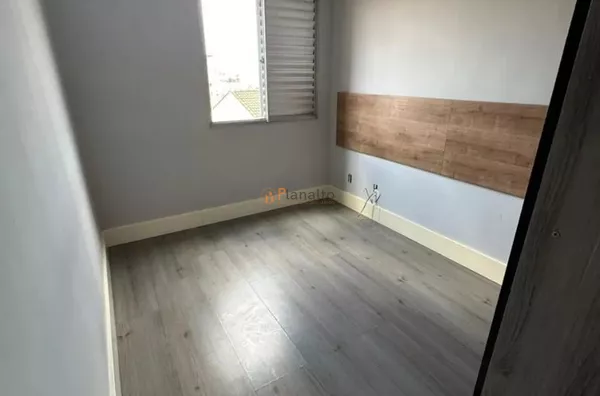 Apartamento para venda com 2 dormitórios, 1 suíte, 3 banheiros e 1 vaga no Parque São Vicente em Mauá