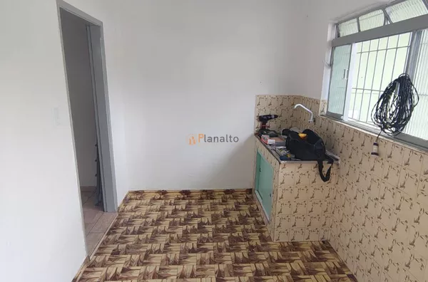 Casa para aluguel, 1 quarto - Vila Assis Brasil, Mauá