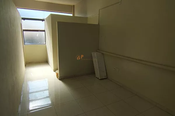 Salão comercial para aluguel 120m² - Jardim Zaira, Mauá