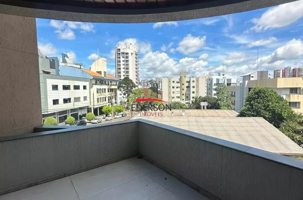 01 apartamento por andar no Centro com preço de ocasião - Foto 4