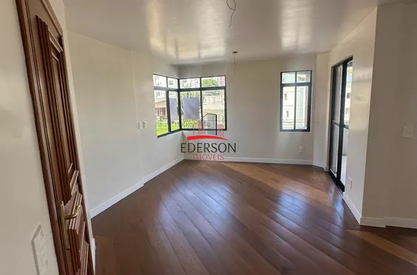 01 apartamento por andar no Centro com preço de ocasião - Foto 2