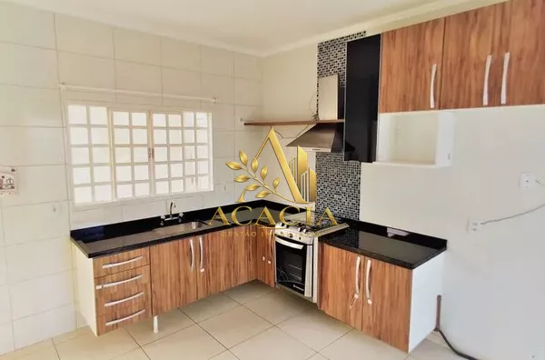 Casa térrea 3 quartos 250m2 terreno - Jardim Bela Vista - Indaiatuba/SP