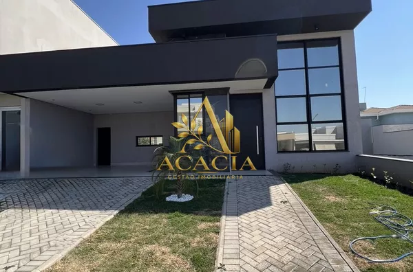Casa Térrea à Venda 3 Suítes Condomínio Dona Lucilla Indaiatuba-SP 