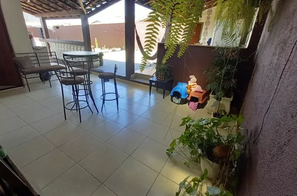 Casa individua térrea  á venda no bairro  Nova Trieste-Jarinu / SP