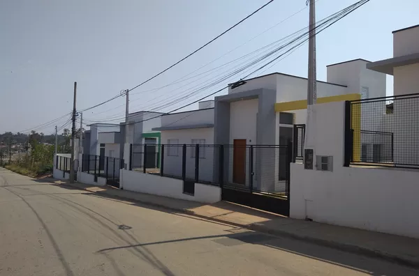Casa individual térrea á  venda  no bairro Trieste- Jarinu/SP