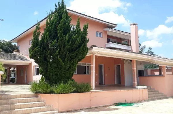 Casa com 6 dormitórios à venda, Condomínio Shambala I