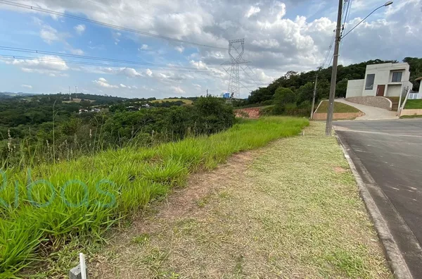 Terreno  á venda  no condomínio Lagos de Jarinu -Jarinu/SP
