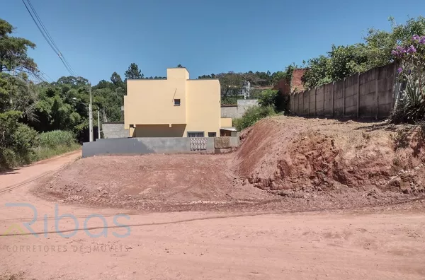 Terreno  á  venda  no bairro Maracanã -Jarinu/SP
