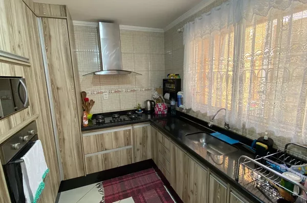 Sobrado á  venda  no bairro Maracanã -Jarinu/SP