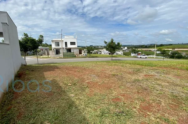 Terreno á  venda no condomínio  Reserva Santa Rosa -Itatiba/SP