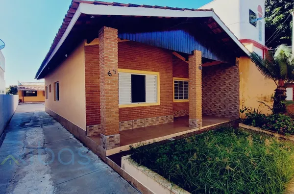 Casa á  venda no centro -Jarinu/SP