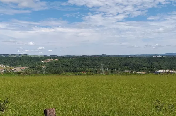 Área á  venda no bairro Ponte Alta -Atibaia/SP