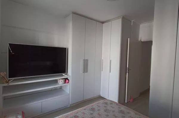 Belíssima casa com 2 dormitórios à venda, com 77 m² - localizado no Jardim das Tulipas em Jundiaí/SP