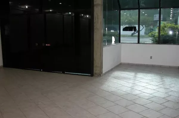Salão para alugar, 167 m² por R$ 6.207,00/mês - Vila Bissoto - Valinhos/SP
