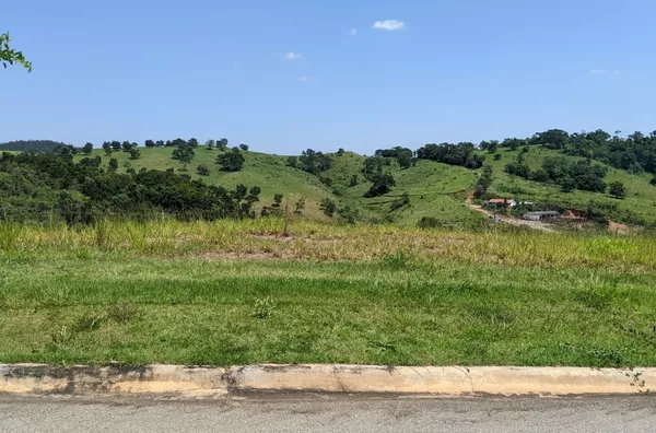 Terreno á venda no  condomínio Reserva Santa Mônica -Itupeva /SP